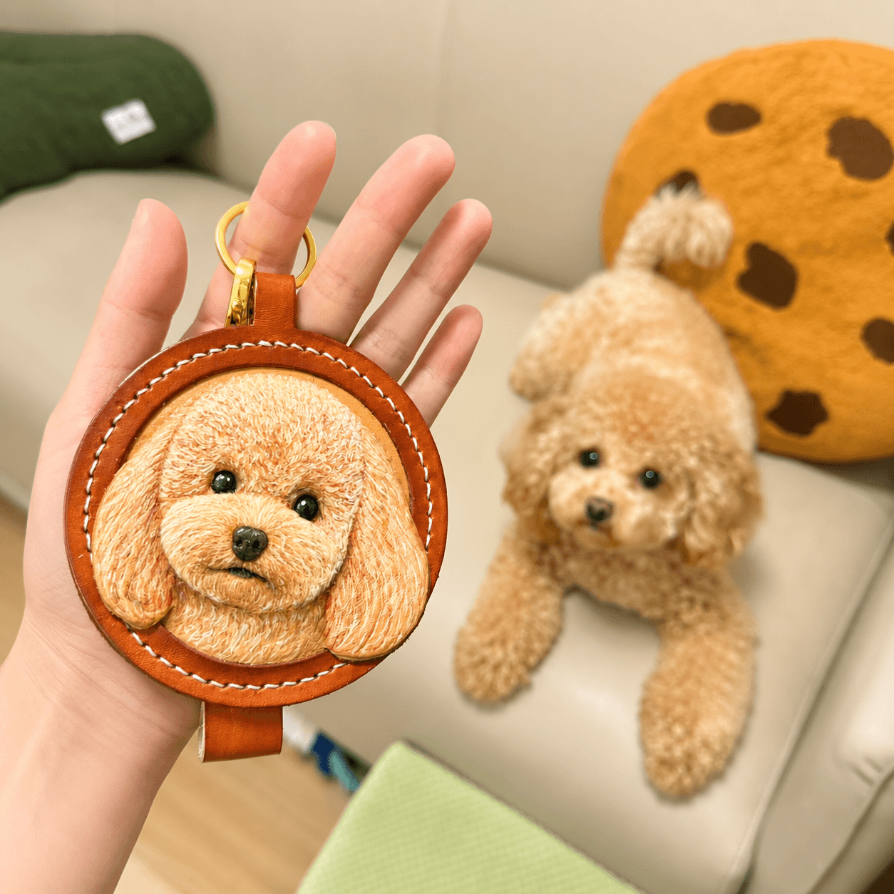 Custom Pet Portrait Leather Keychain – Memorial Gift - Image 3